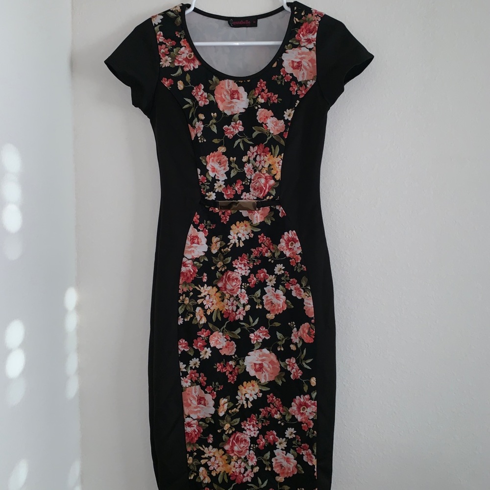 Like New Professional Floral Midi stretch Dress